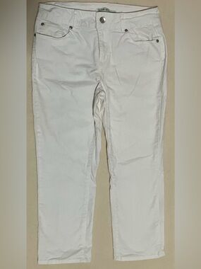 Cleo Petites White Cropped Capri Jeans – Size 10 – GUC
